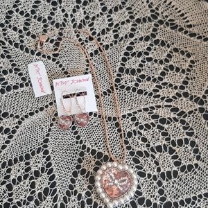 💗Betsey  Johnson hearts galore💝